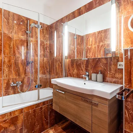Big 2bds - Belgicka Apartamento *