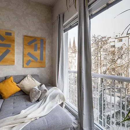 Big 2bds - Belgicka Apartment Prague